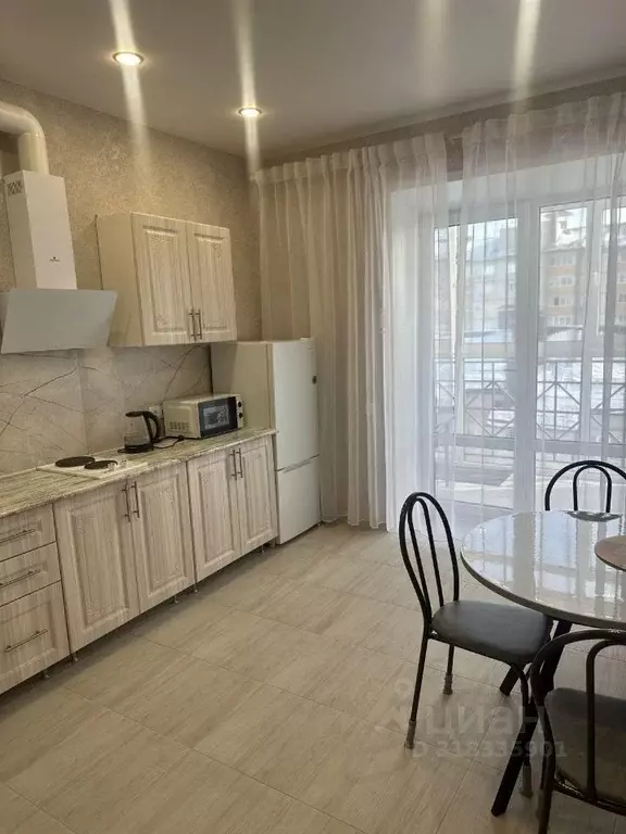 1-к кв. Воронежская область, Лиски ул. Титова, 38 (40.0 м) - Фото 1