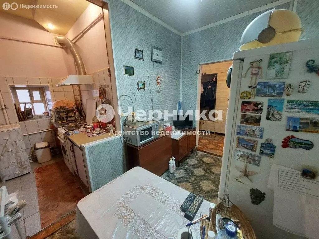 2-комнатная квартира: Каменск-Шахтинский, улица Ворошилова, 5 (55 м) - Фото 0