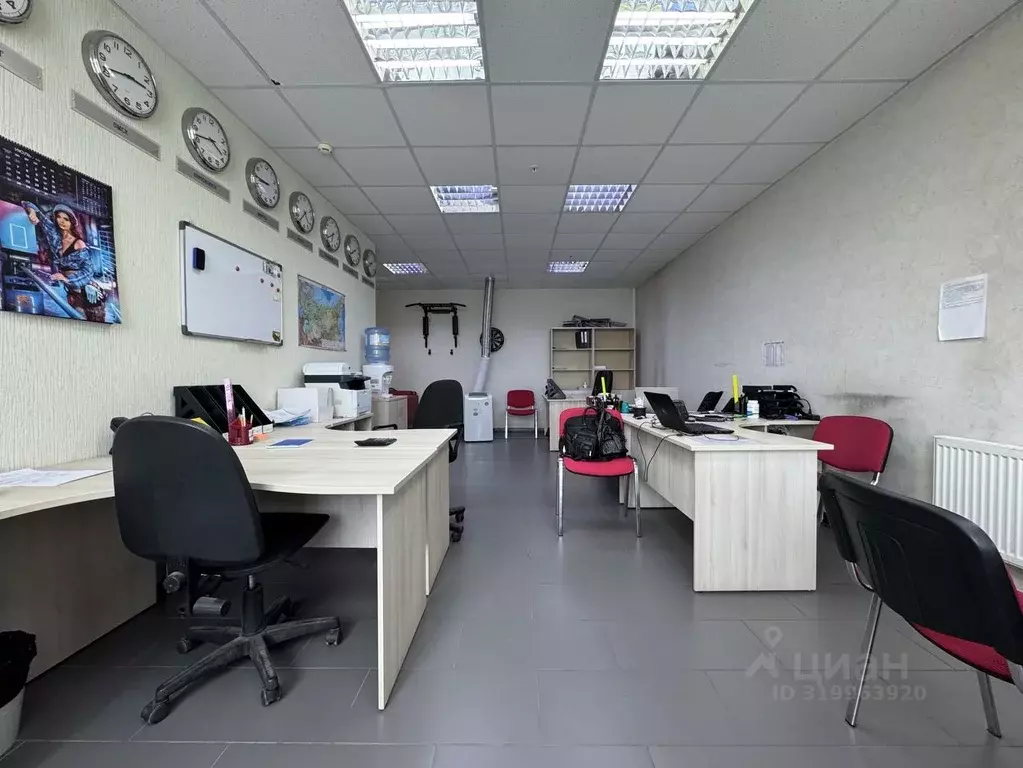 Помещение свободного назначения в Кировская область, Киров Профсоюзная ... - Фото 1