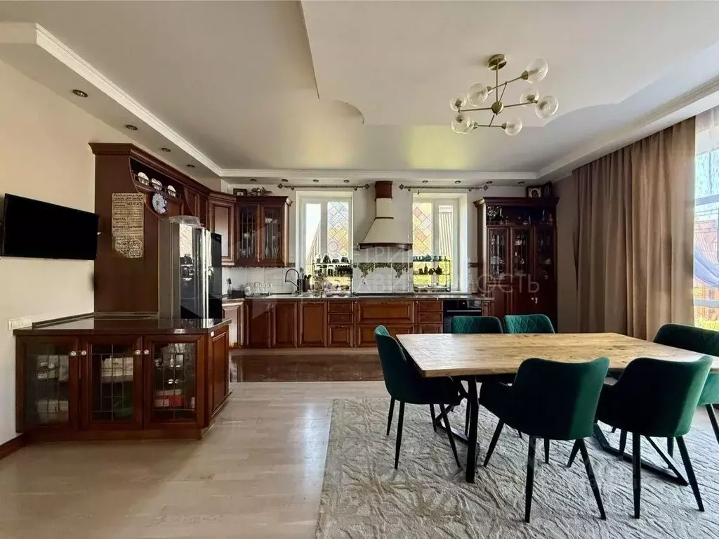 Коттедж в Тюменская область, Тюменский муниципальный округ, пос. ... - Фото 1