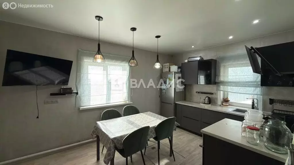 Дом в Улан-Удэ, микрорайон Солнечный, Рождественская улица, 4 (100 м) - Фото 1