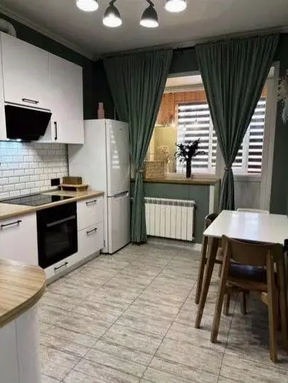 2-к кв. Белгородская область, Старый Оскол Дубрава мкр, 3 кв-л, 33 ... - Фото 2