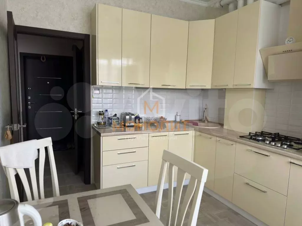2-к. квартира, 52,1 м, 1/3 эт. - Фото 1