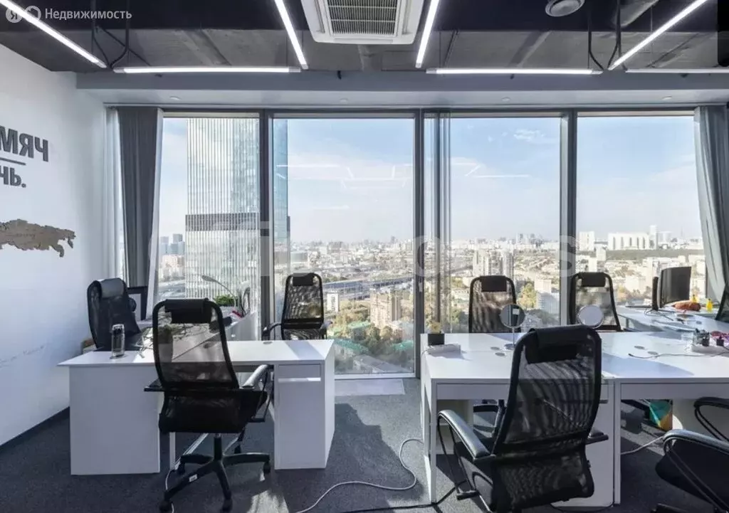 Офис (130.7 м) - Фото 1