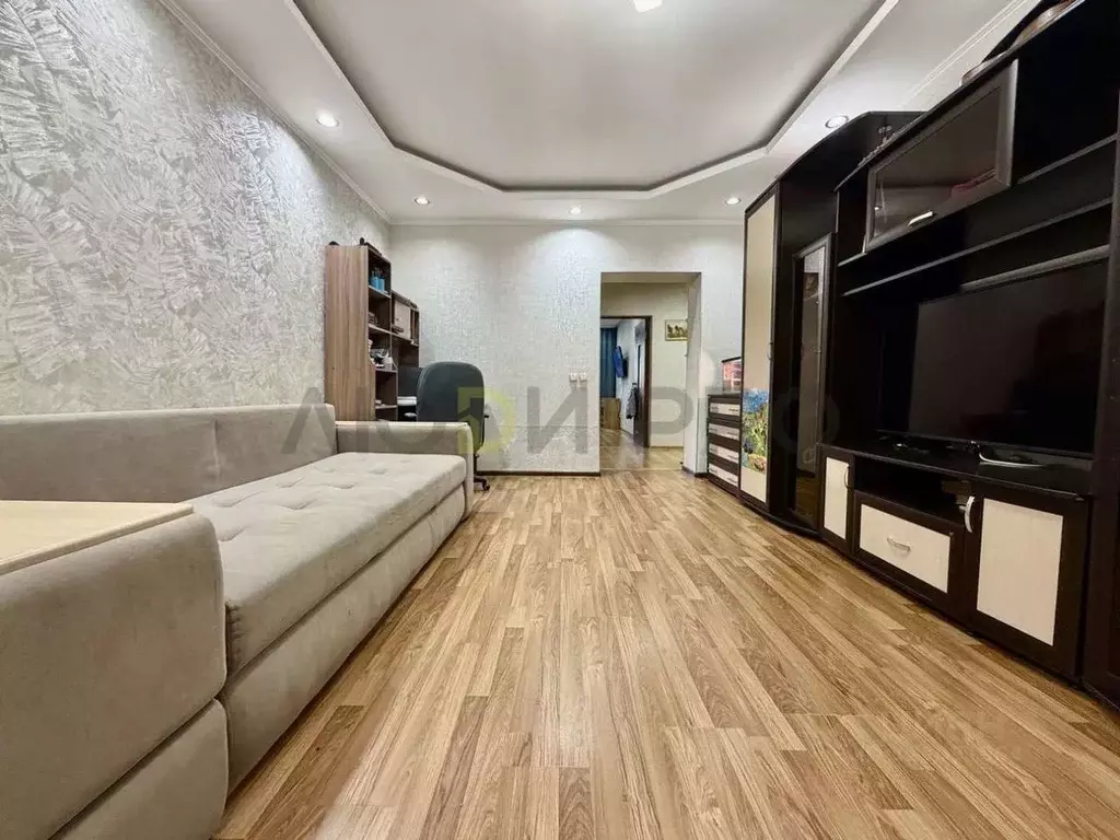 2-к кв. Коми, Сыктывкар ул. Серова, 46 (56.0 м) - Фото 1