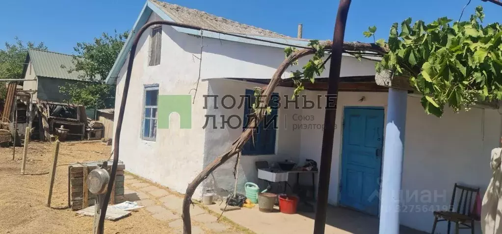 Участок в Крым, Сакский район, Ромашкинское с/пос, с. Колоски ул. ... - Фото 2