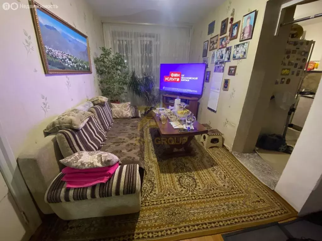 3-комнатная квартира: Махачкала, Учительская улица, 2 (68 м) - Фото 1