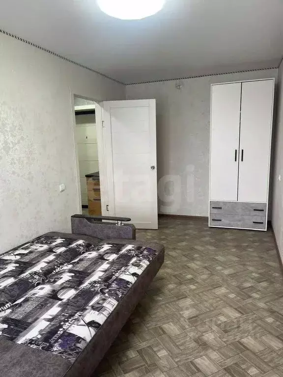 2-к кв. Белгородская область, Старый Оскол Приборостроитель мкр, 24А ... - Фото 0