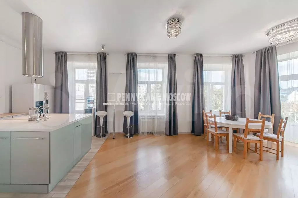 2-к. квартира, 107 м, 5/5 эт. - Фото 1