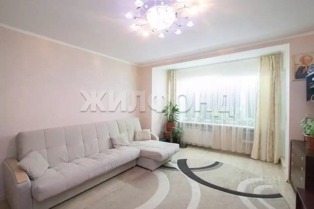 2-к кв. Ханты-Мансийский АО, Нефтеюганск 8-й мкр, 5 (60.3 м) - Фото 1