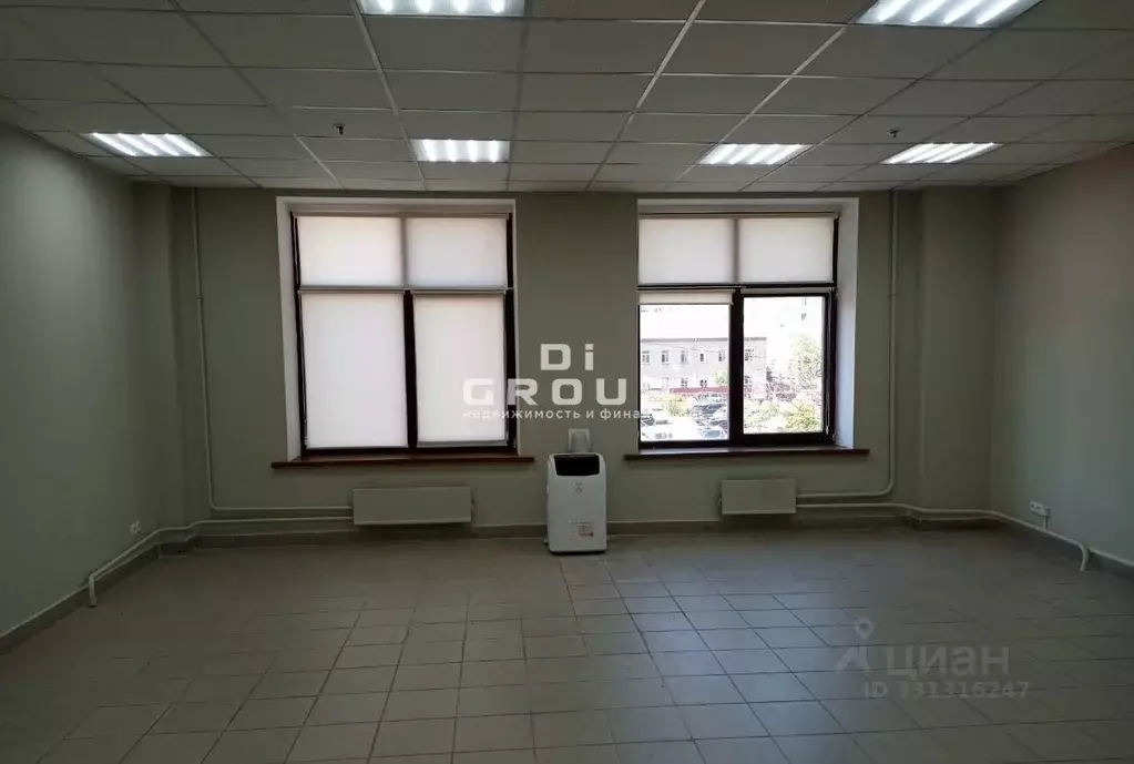 Офис в Татарстан, Казань Московская ул., 31 (79 м) - Фото 1