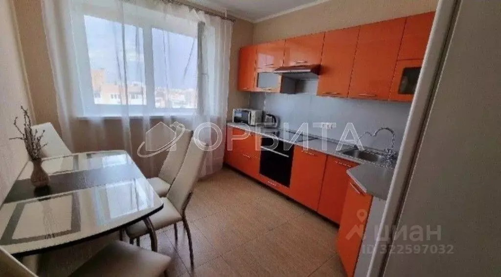 2-к кв. Тюменская область, Тюмень ул. Прокопия Артамонова, 8 (57.4 м) - Фото 2