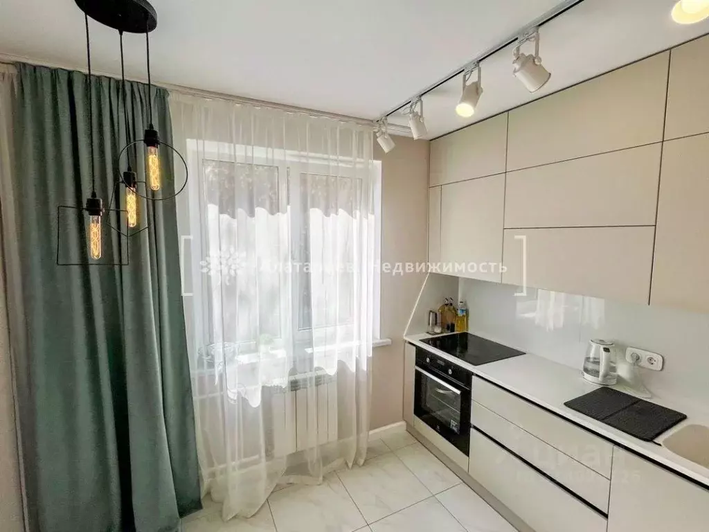 2-к кв. Томская область, Томск просп. Фрунзе, 88 (53.9 м) - Фото 0