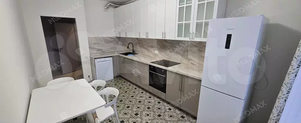 2-к. квартира, 50 м, 4/15 эт. - Фото 1