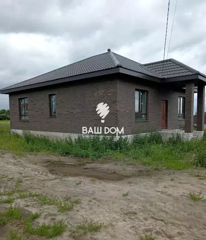 Дом в Брянская область, Брянский район, Добрунское с/пос, д. Добрунь ... - Фото 1