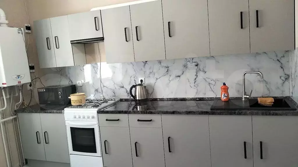 1-к. квартира, 41 м, 18/23 эт. - Фото 0