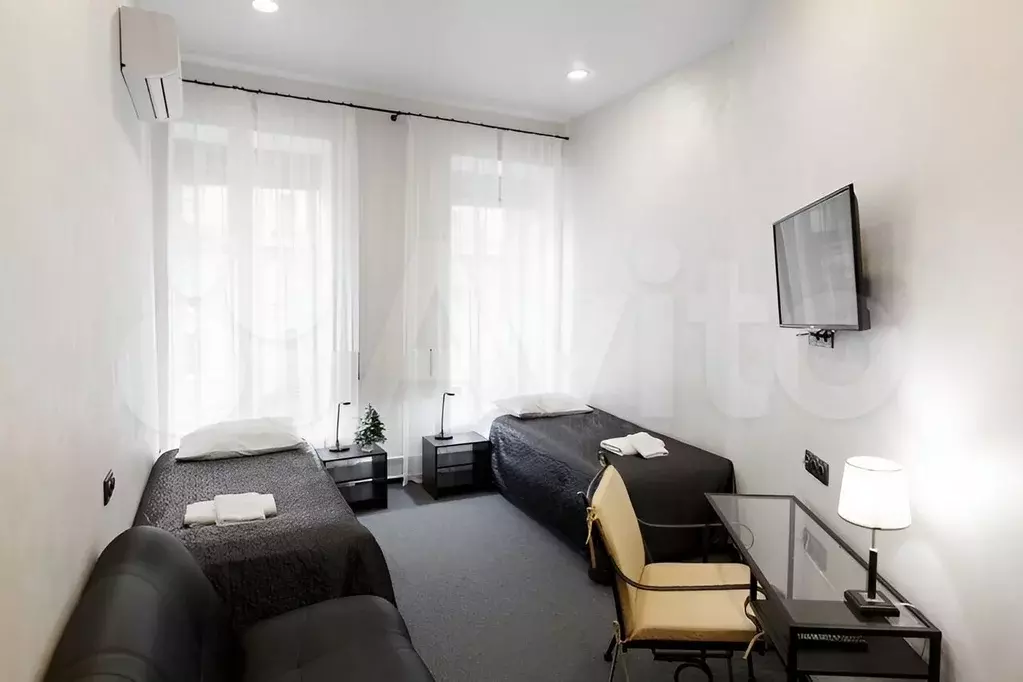 Комната 15 м в 3-к., 3/5 эт. - Фото 0