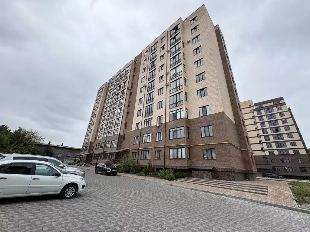 3-к кв. Северная Осетия, Владикавказ Курская ул., 1Г (228.6 м) - Фото 1