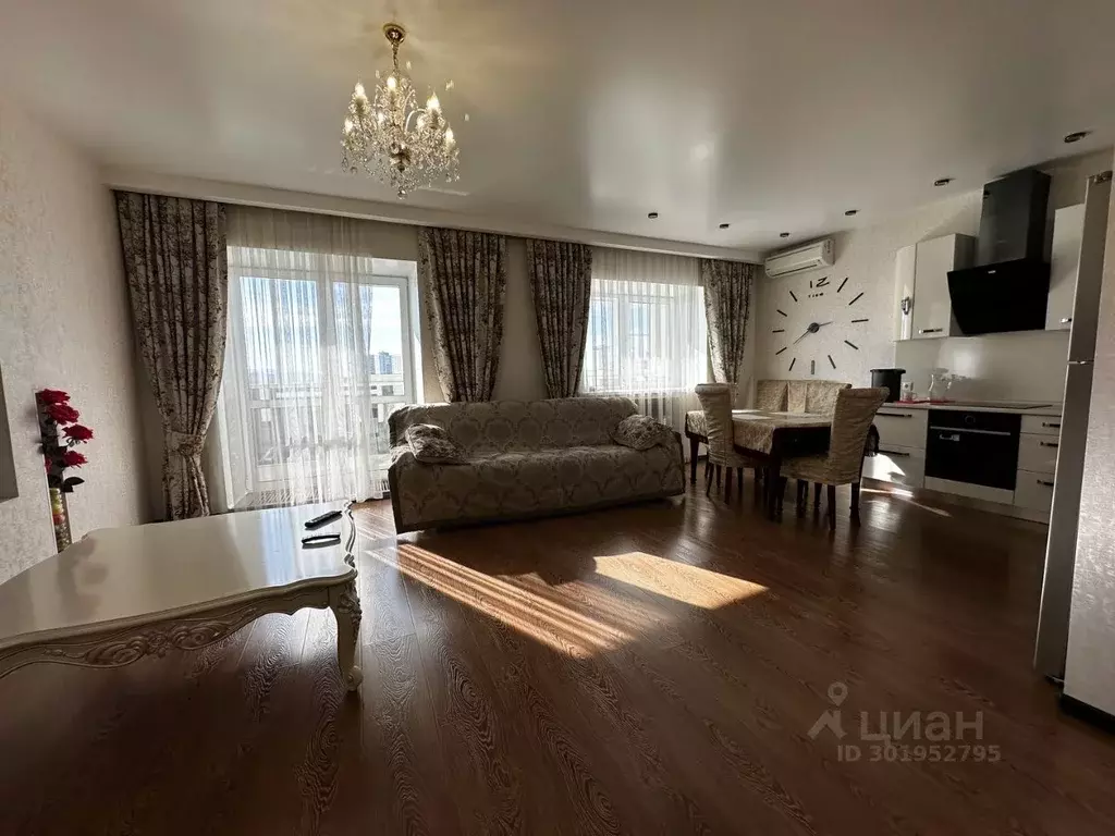 3-к кв. Хабаровский край, Хабаровск ул. Шеронова, 2/5 (100.0 м) - Фото 1