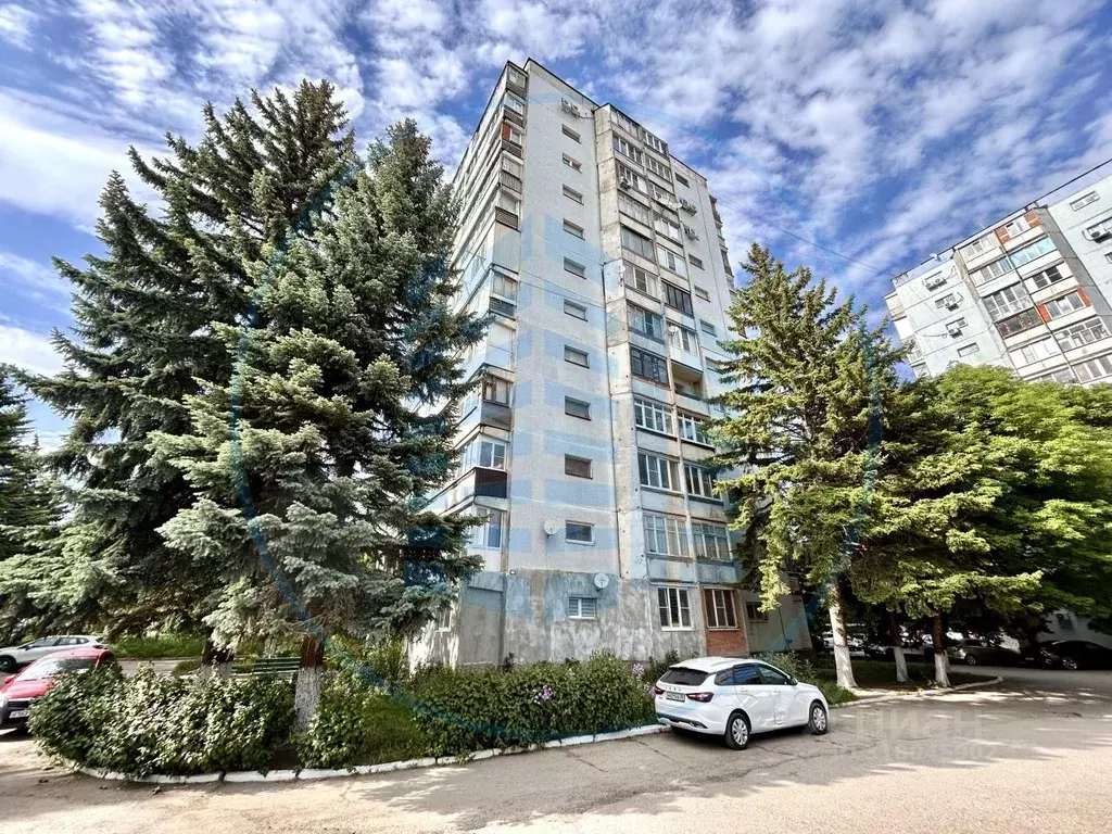 2-к кв. Ставропольский край, Ессентуки ул. 60 лет Октября, 2 (53.1 м) - Фото 0