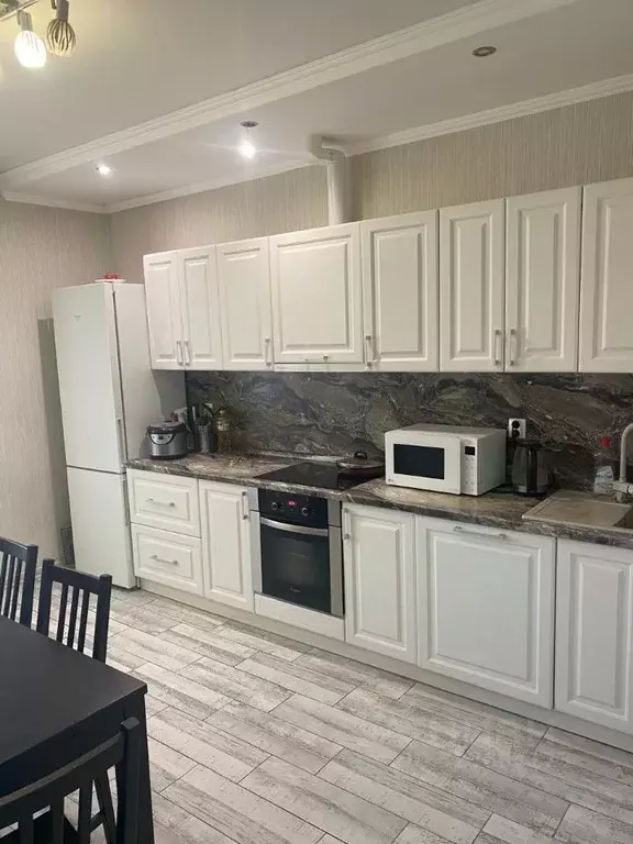 3-к кв. Краснодарский край, Краснодар ул. Домбайская, 63 (70.0 м) - Фото 1