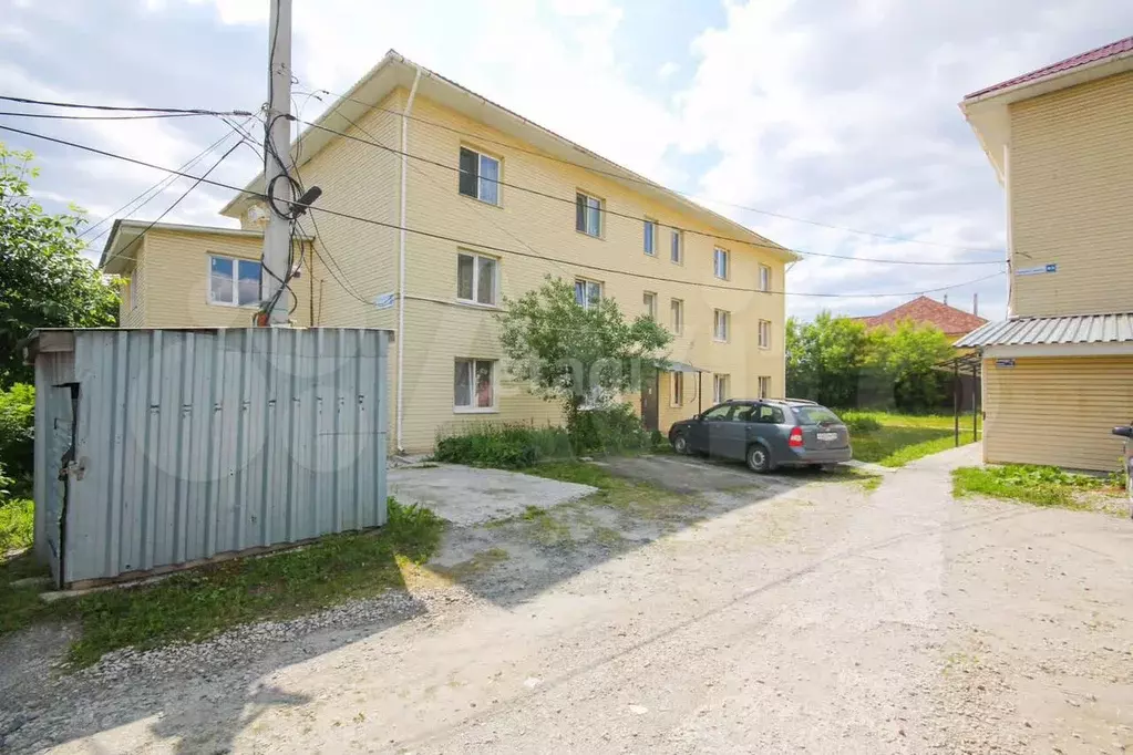 Комната 27 м в 1-к., 3/3 эт. - Фото 1