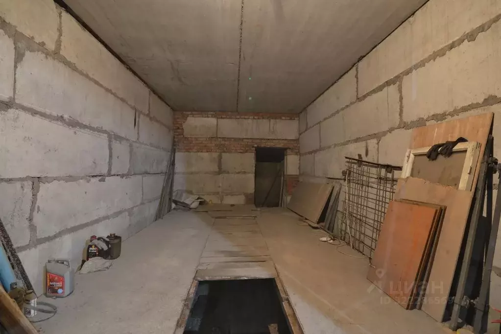 Гараж в Новосибирская область, Новосибирск ул. Кошурникова, 57/1 (29 ... - Фото 1