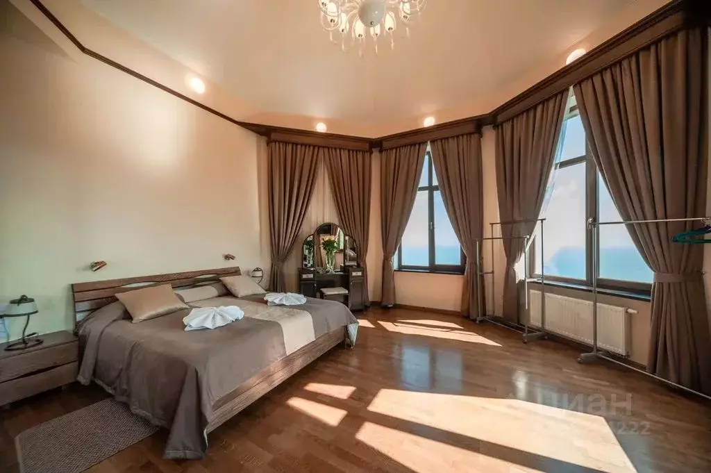 Комната Крым, Ялта муниципальный округ, с. Оползневое ул. Крайняя, 12 - Фото 1