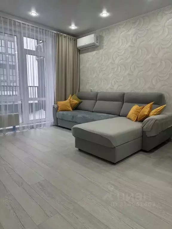 2-к кв. Тюменская область, Тюмень ул. Александра Протозанова, 8к1 ... - Фото 1