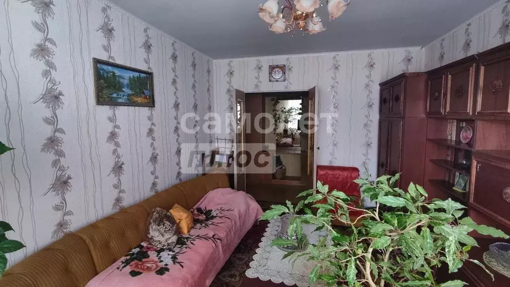 3-к кв. Саратовская область, Саратов Трудовой пер., 3/19 (66.5 м) - Фото 0