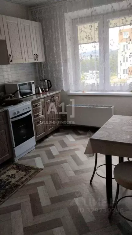 2-к кв. Челябинская область, Златоуст пос. Новозлатоуст, Березовая ... - Фото 1