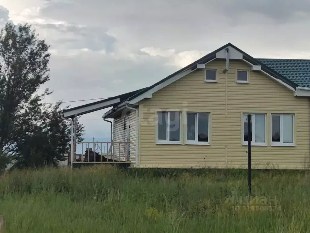 Дом в Белгородская область, Красногвардейский район, Коломыцевское ... - Фото 0