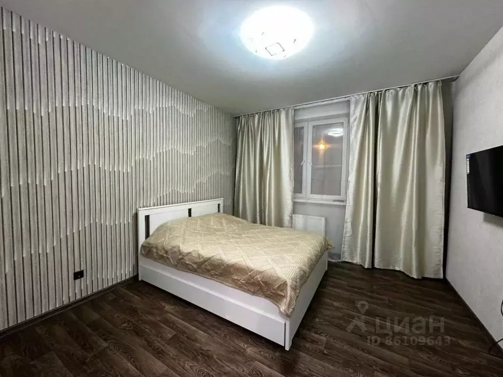 1-к кв. Татарстан, Казань ул. Сибгата Хакима, 50 (60.0 м) - Фото 1