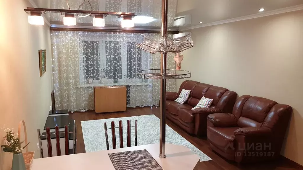 2-к кв. Башкортостан, Уфа ул. Менделеева, 229 (60.0 м) - Фото 1