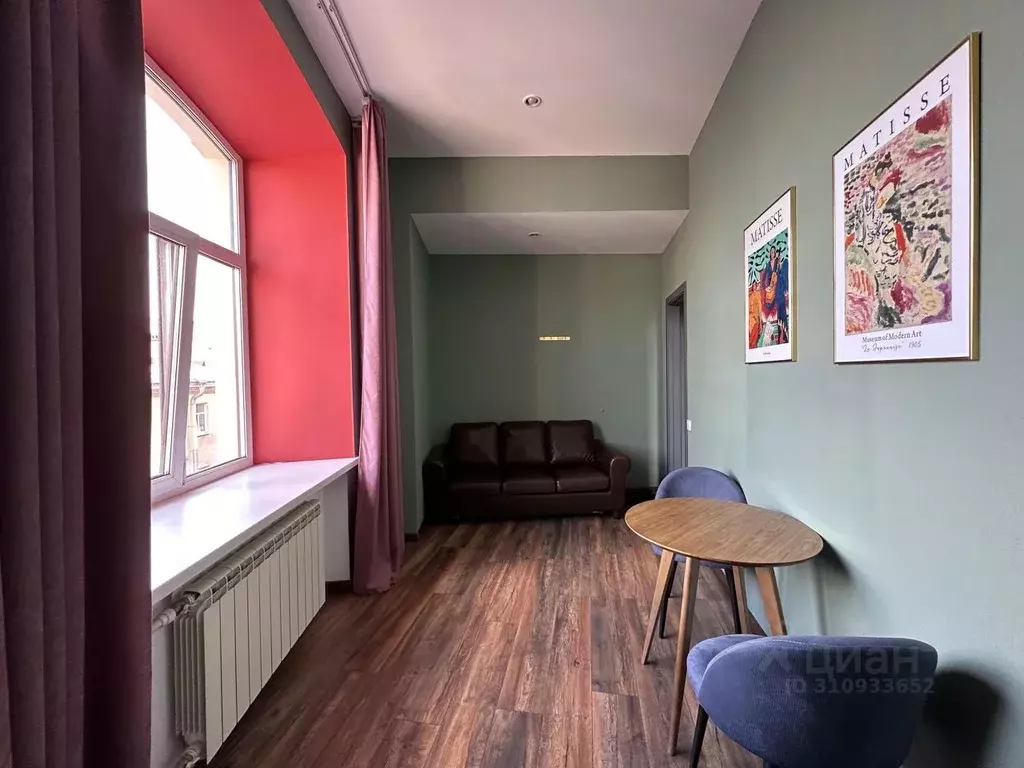 Комната Санкт-Петербург наб. Канала Грибоедова, 50 (35.0 м) - Фото 1