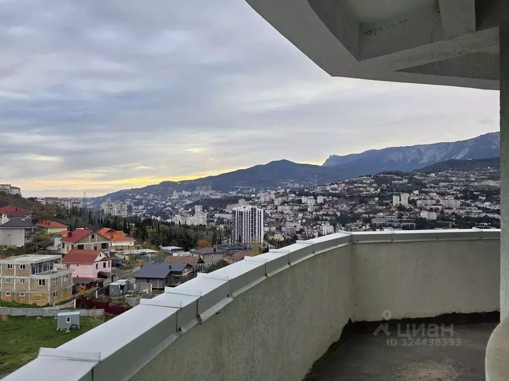 3-к кв. Крым, Ялта муниципальный округ, Массандра пгт ш. Южнобережное, ... - Фото 2