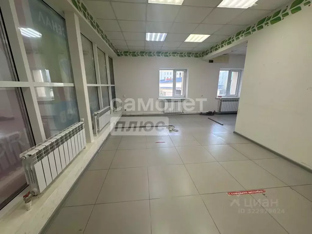 Помещение свободного назначения в Коми, Сыктывкар ул. Куратова, 23 (28 ... - Фото 1