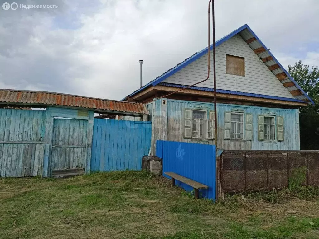 Дом в Челябинская область, Пластовский муниципальный округ, село ... - Фото 1