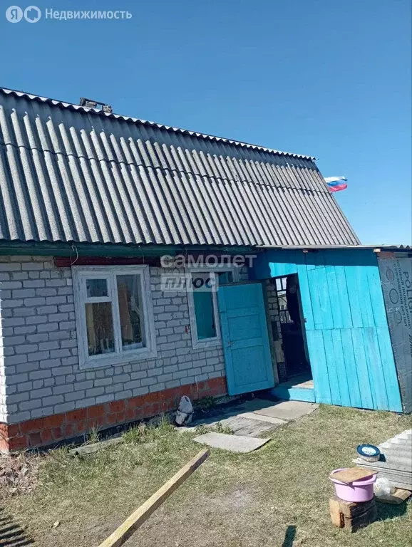 Дом в Тобольский район, Малозоркальцевское сельское поселение, село ... - Фото 1