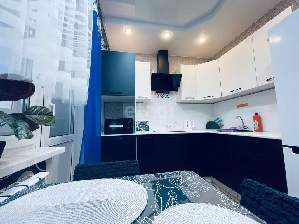 Квартира, 2 комнаты, 60 м - Фото 1