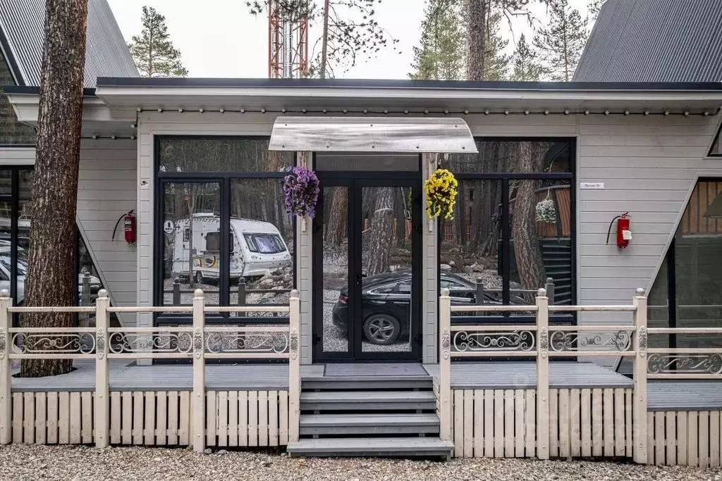 Дом в Кабардино-Балкария, Эльбрусский район, с. Терскол ул. Лесная, 39 ... - Фото 1