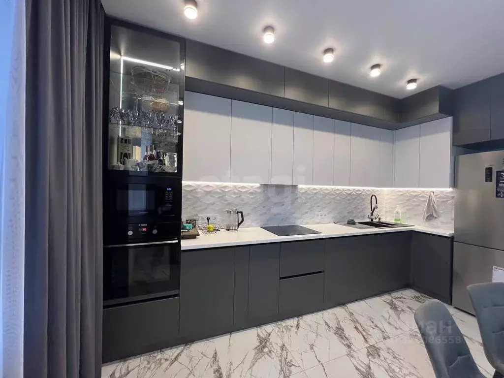 2-к кв. Крым, Симферополь пер. Мраморный (54.2 м) - Фото 1