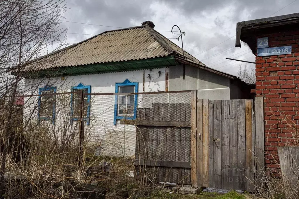 Дом в Кемеровская область, Новокузнецк Широкая ул., 23 (35 м) - Фото 0