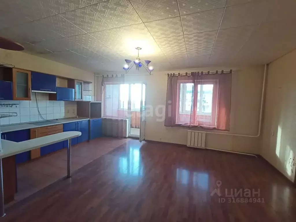 2-к кв. Волгоградская область, Волгоград ул. Хользунова, 18/1 (77.9 м) - Фото 1