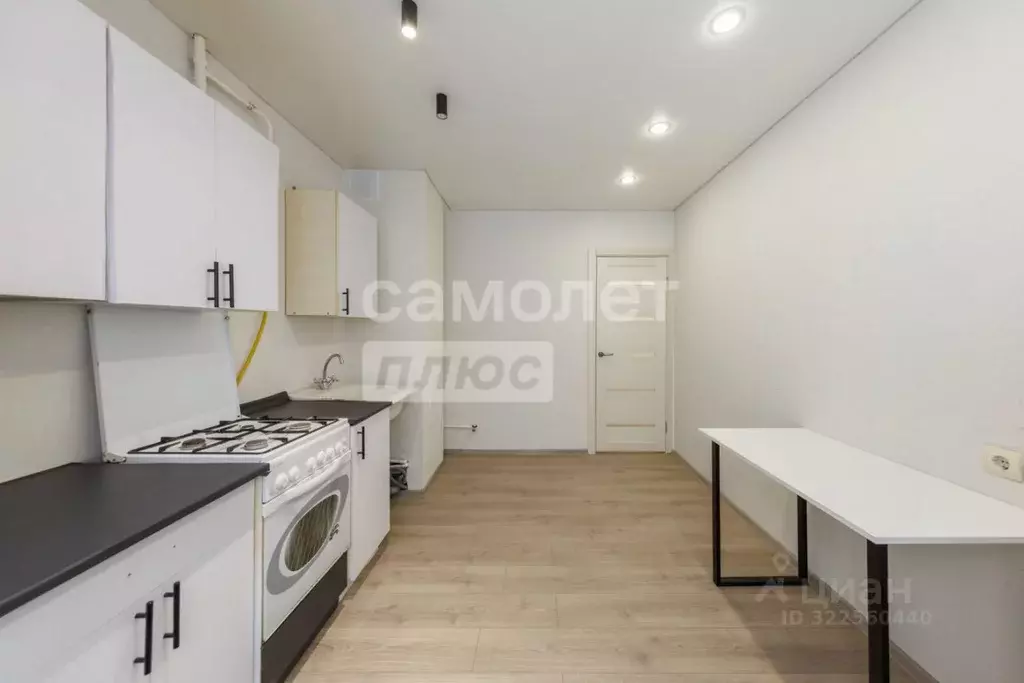 3-к кв. Брянская область, Брянск ул. Романа Брянского, 15/1 (64.0 м) - Фото 1