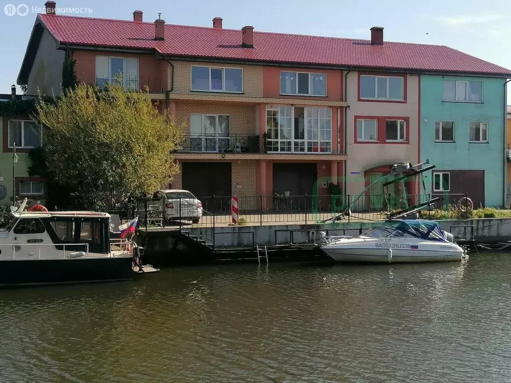 Дом в Калининград, Береговая улица (152 м) - Фото 1