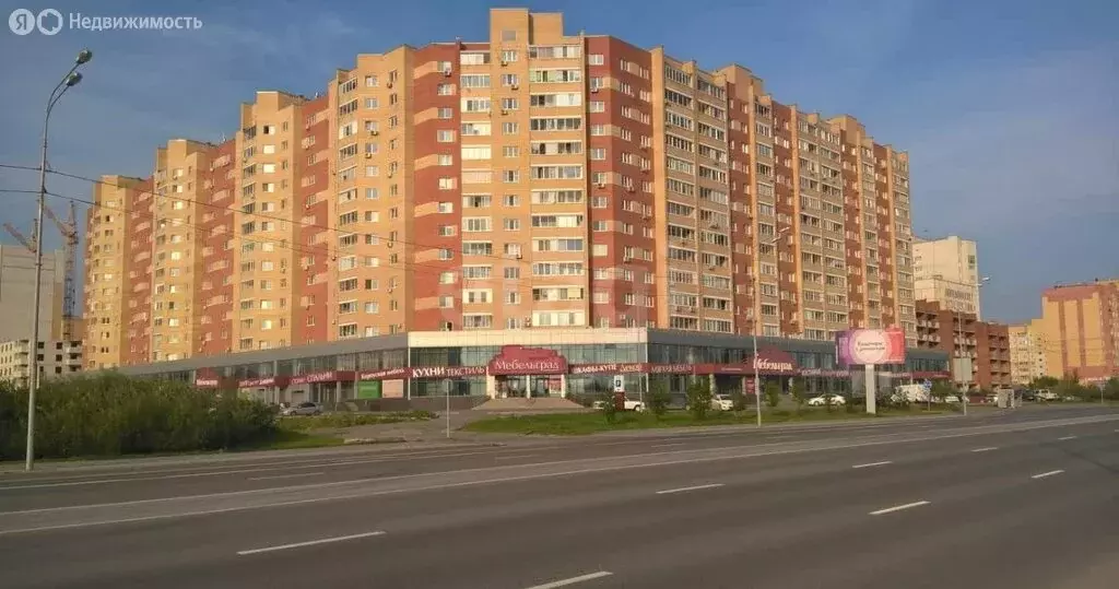 3-комнатная квартира: Тюмень, Широтная улица, 209 (103 м) - Фото 0