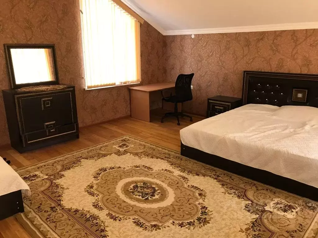 Дом в Дагестан, Дербентский район, с. Хазар ул. Мира, 9 (120 м) - Фото 1