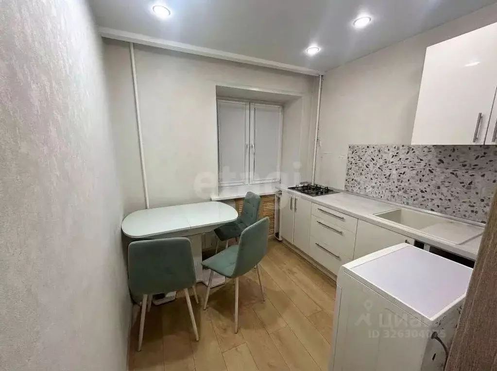 1-к кв. Красноярский край, Красноярск ул. 60 лет Октября, 62 (30.0 м) - Фото 1