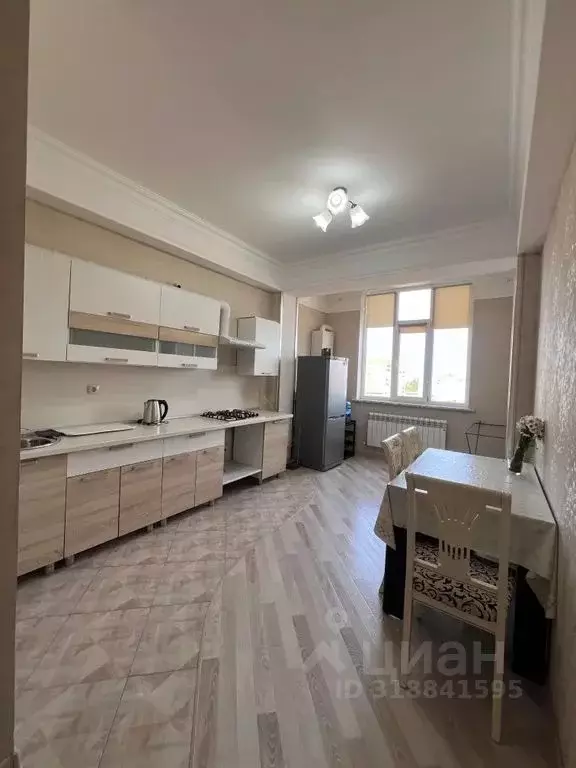 1-к кв. Дагестан, Махачкала ул. Гамзата Цадасы, 76 (52.0 м) - Фото 0